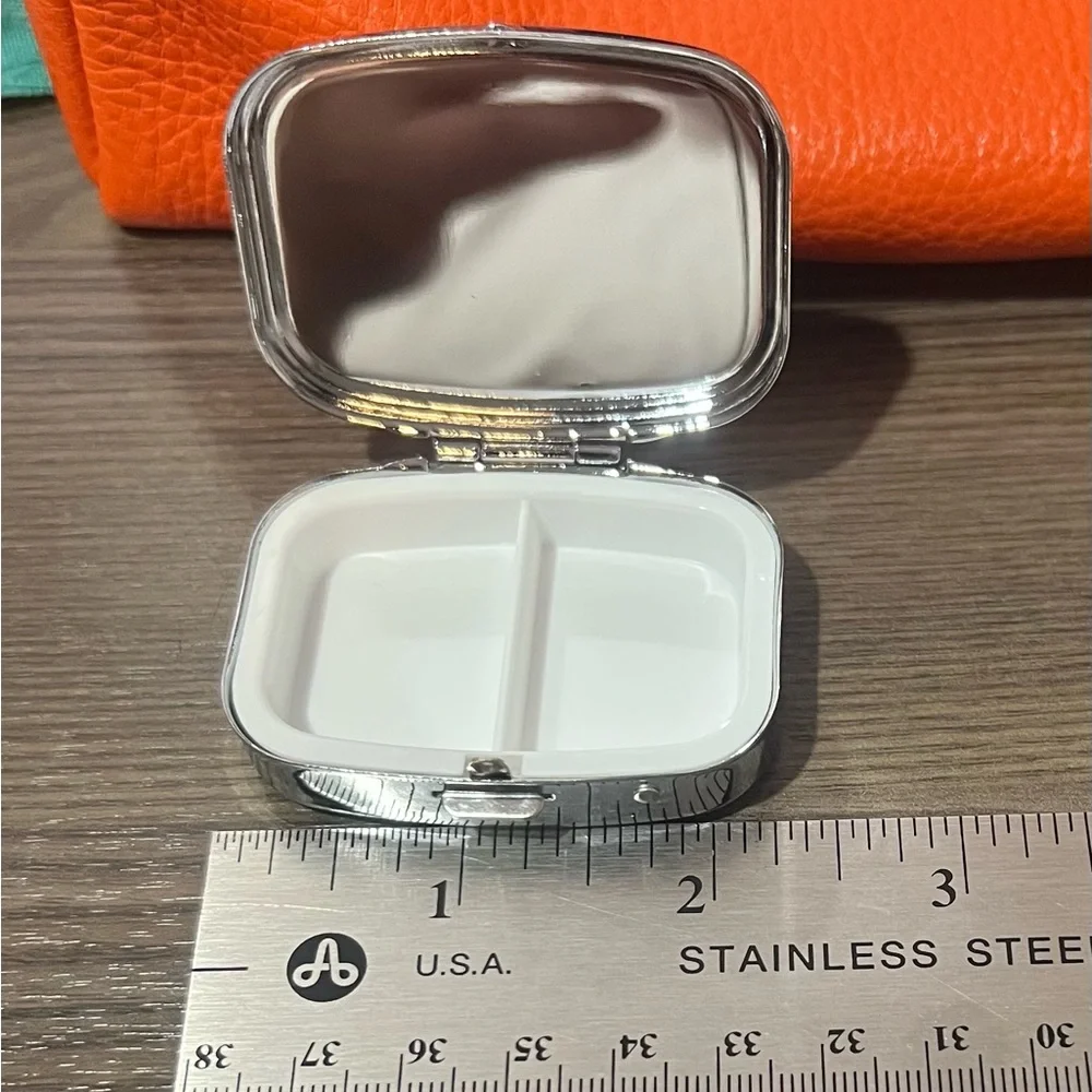 Starry Night Pill Box Portable Metal Pill Organizer 2 Compartment NWOT - Picture 3 of 7